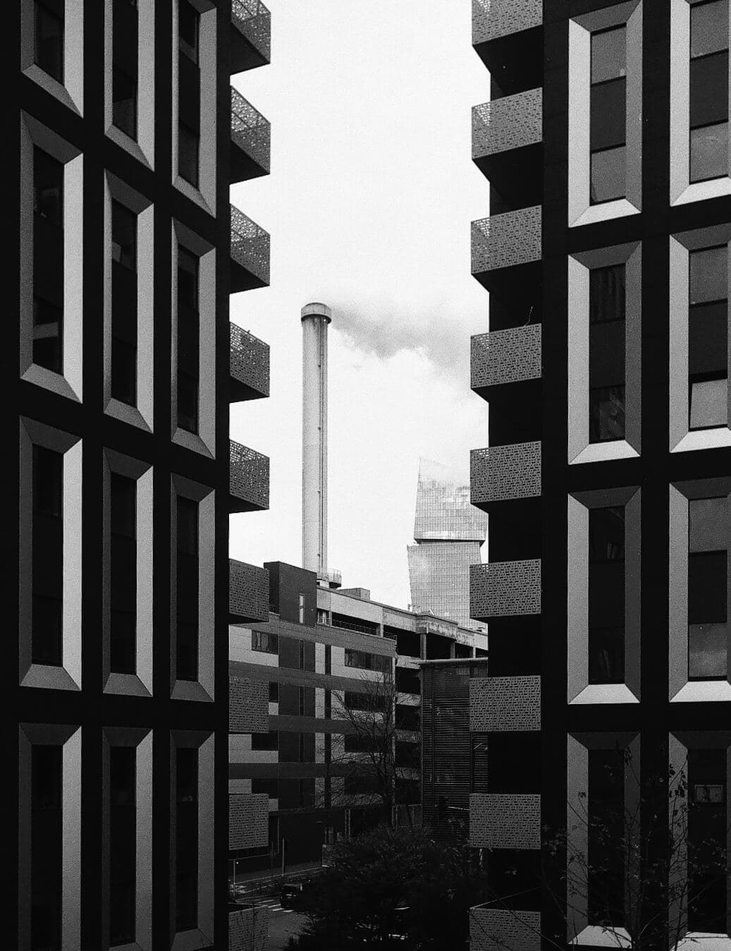 Barthelemy de Mazenod | Architecture | View from a balcony in an apartment in Ivry sur Seine