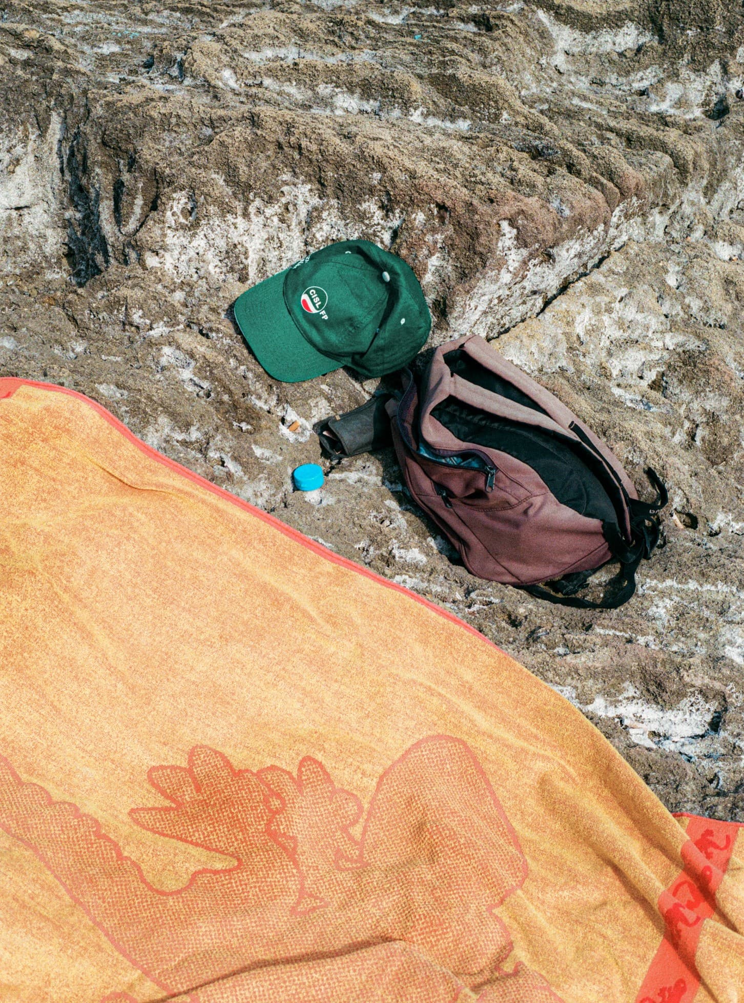 Barthelemy de Mazenod | The Seafront | Stuff left on the beach in Siracusa, Sicily